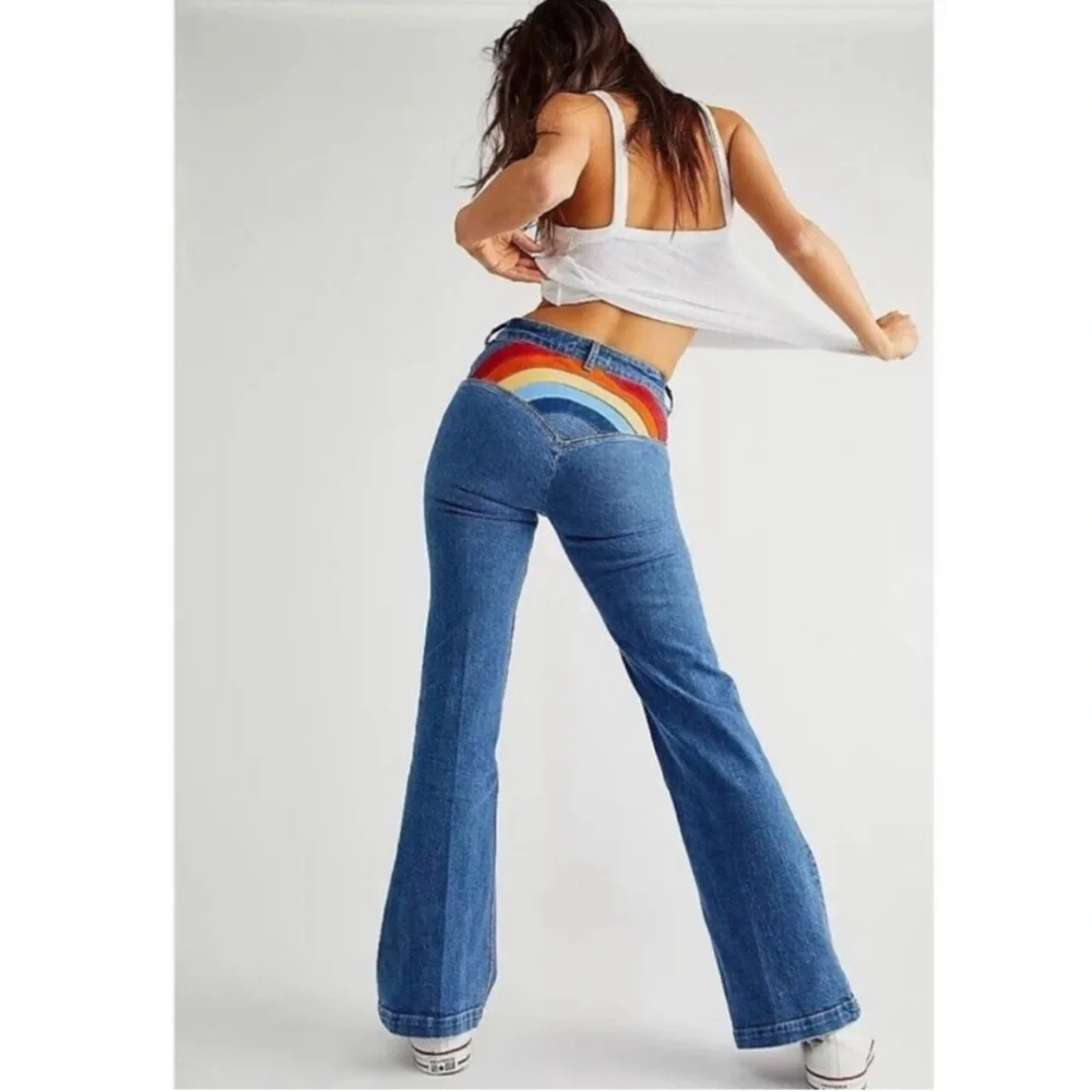New🌟 Free People-Somewhere Over The Rainbow Jeans - Picture 2 of 8